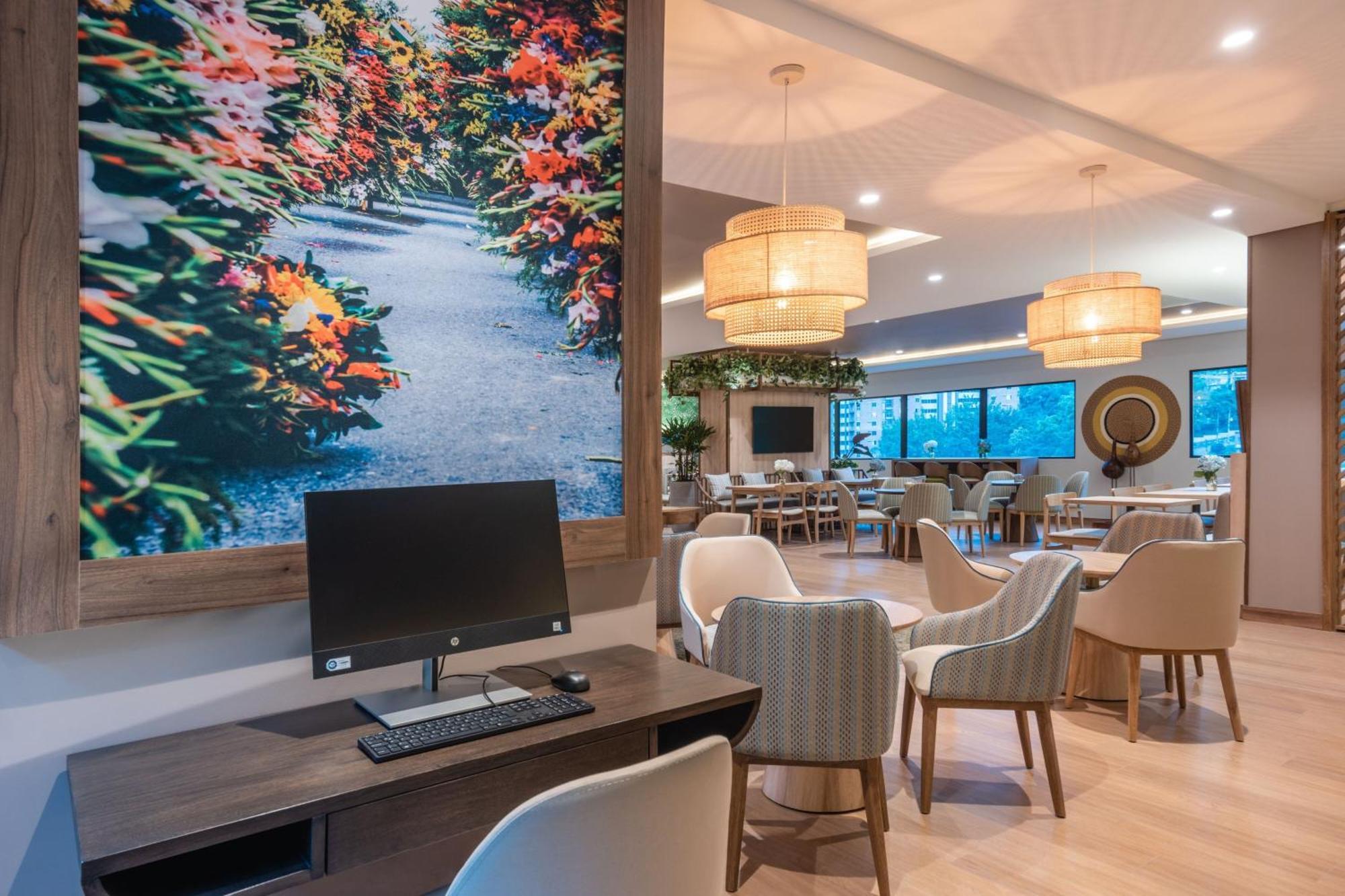 Fairfield By Marriott Medellin Sabaneta Otel Itagüí Dış mekan fotoğraf