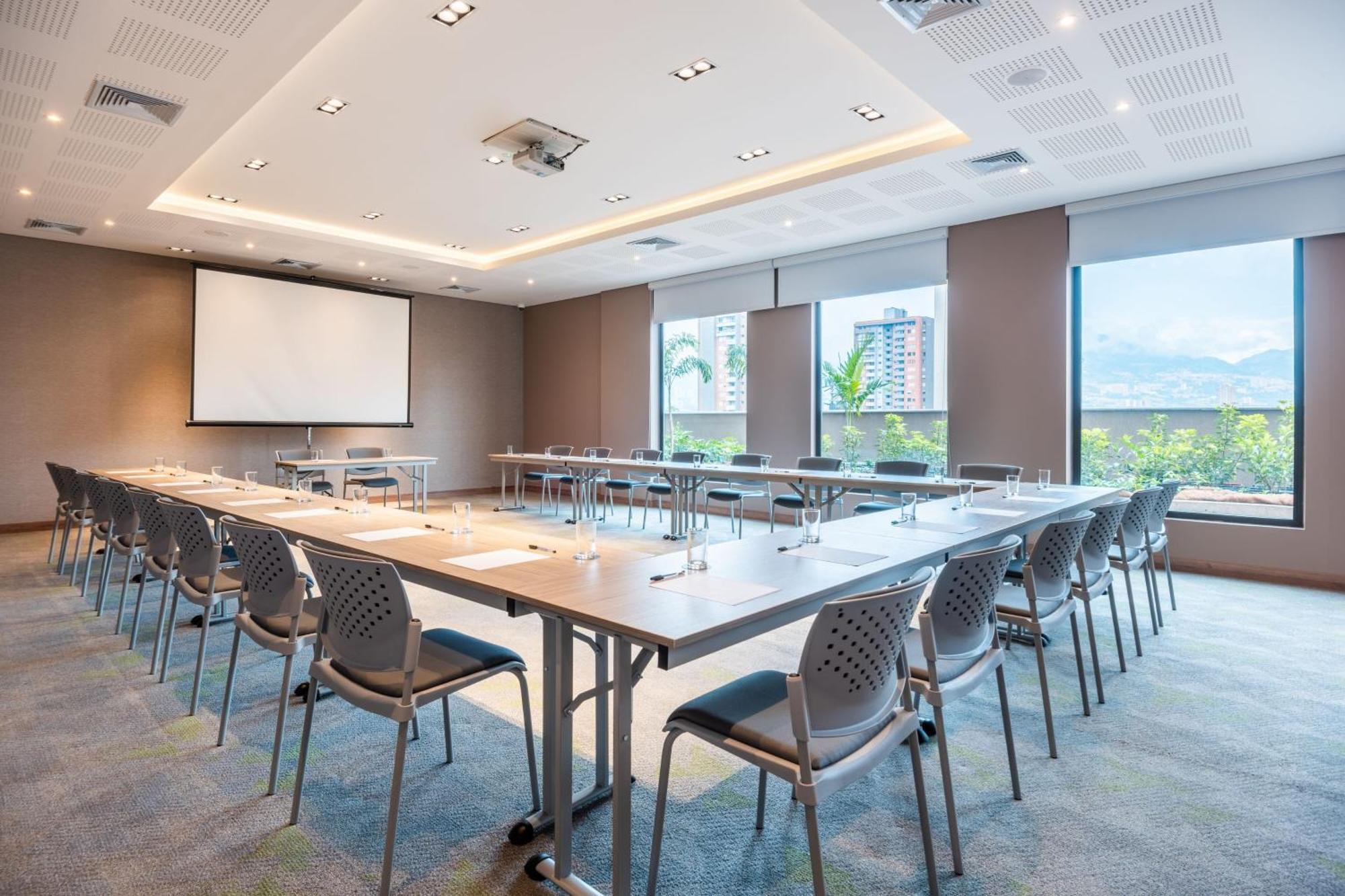 Fairfield By Marriott Medellin Sabaneta Otel Itagüí Dış mekan fotoğraf